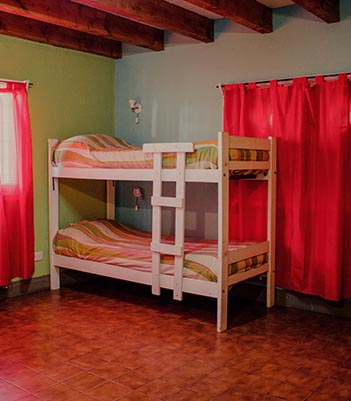 Dormitorio de Alhue Patagonia Hostel